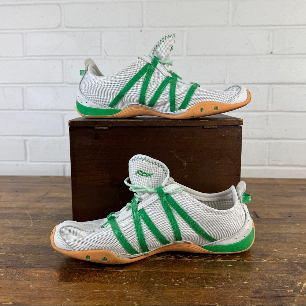 Reebok Women's White and Green Shoes Women’s Size 9